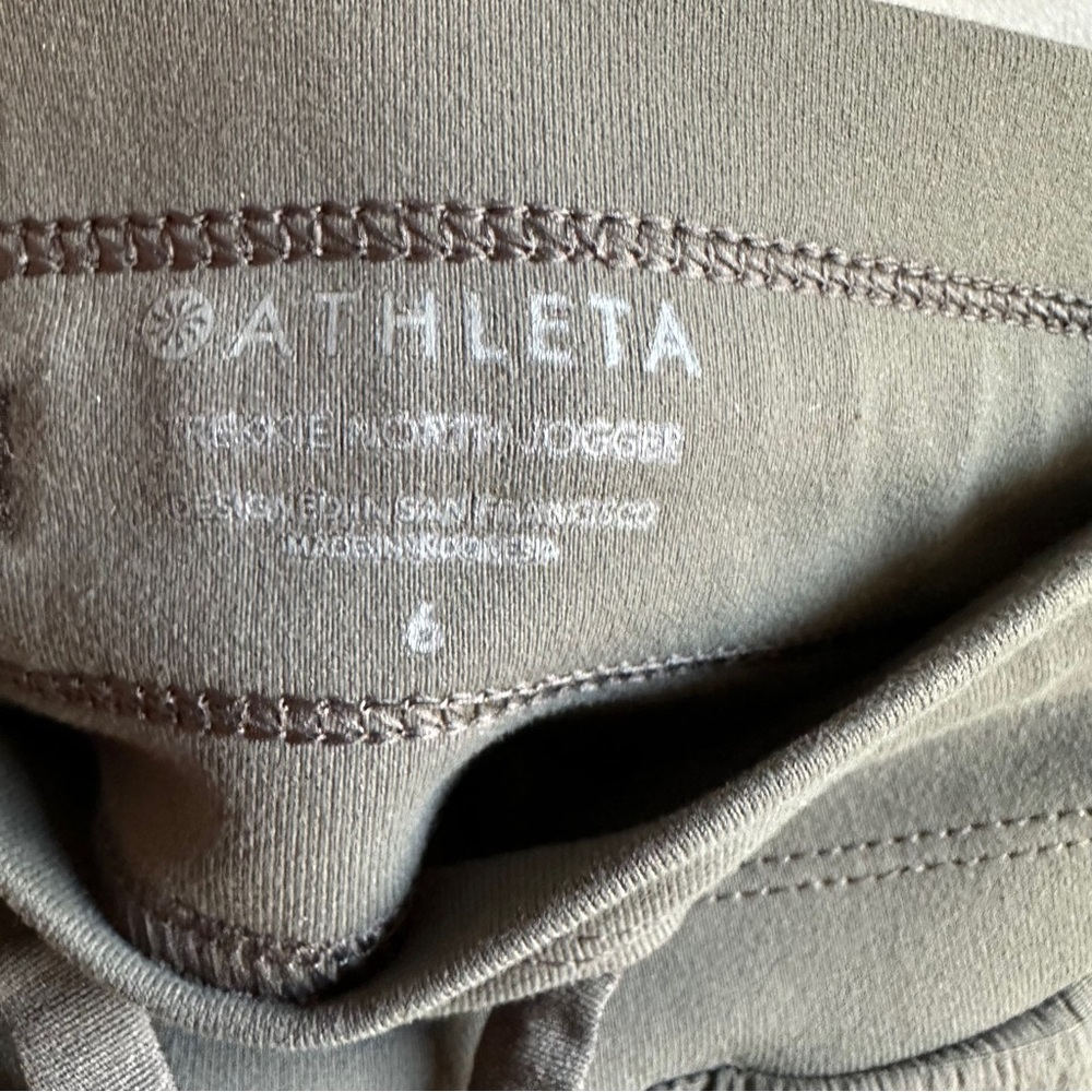 Athleta Trekkie North Joggers Women’s Size 6 Utility Hiking Athleisure Pants‎ - Picture 7 of 8